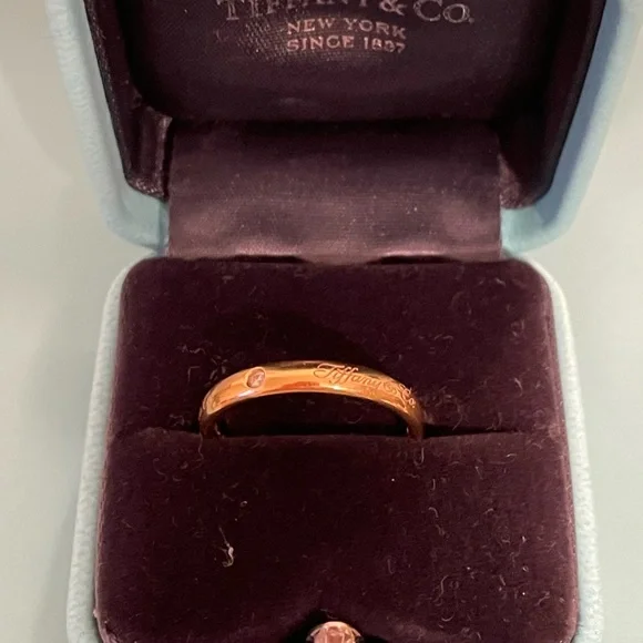 Tiffany & Co. wedding band 7.5